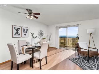 Photo #2: 23640980 Listing 