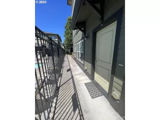 Photo #1: 23643744 Listing