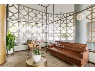 Photo #4: 23645274 Listing 