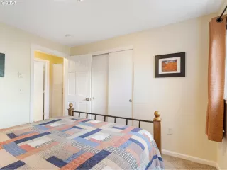 Photo #2: 23645488 Listing 