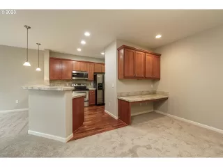 Photo #4: 23647112 Listing 