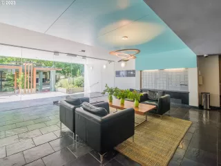 Photo #1: 23647273 Listing 