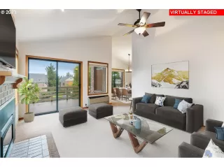 Photo #5: 23648725 Listing