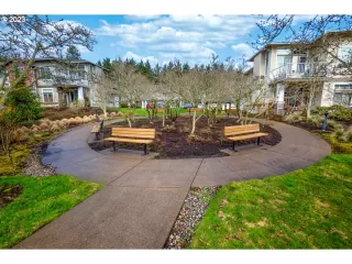 Photo #3: 23649156 Listing 