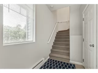 Photo #4: 23649156 Listing 