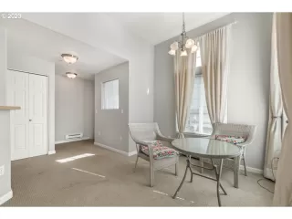 Photo #6: 23649156 Listing 