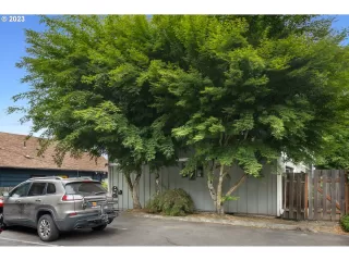 More Details about MLS # 23649260 : 7406 S VIRGINIA AVE