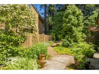 More Details about MLS # 23650280 : 3234 SE 153RD AVE