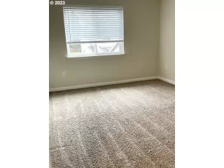 Photo #6: 23650767 Listing 