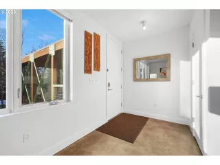 Photo #3: 23651167 Listing 