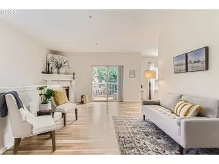 Photo #3: 23652736 Listing 