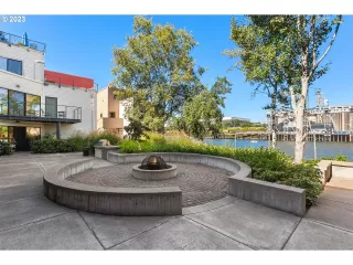 Photo #6: 23655287 Listing 