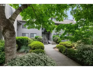 Photo #2: 23655761 Listing