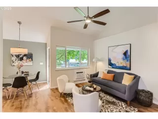 Photo #3: 23658358 Listing 