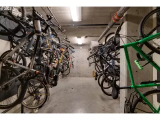 Photo #1: 23660398 Listing