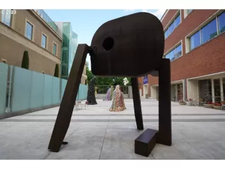 Photo #3: 23660398 Listing