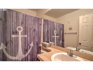 Photo #2: 23662291 Listing