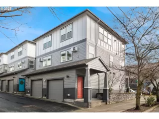 Photo #2: 23662390 Listing 