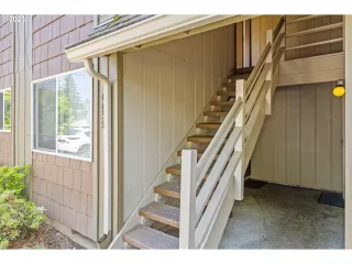 Photo #2: 23663392 Listing 