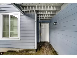 Photo #2: 23664801 Listing 