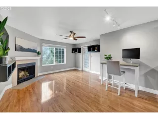 Photo #3: 23664801 Listing 