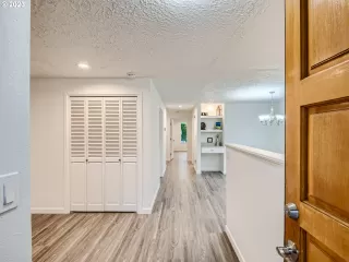 Photo #3: 23665089 Listing 