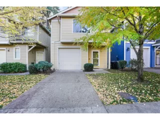 Photo #3: 23665610 Listing