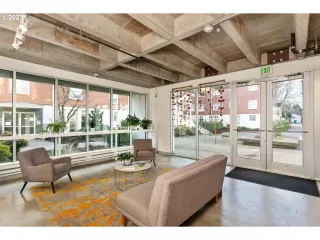 Photo #1: 23666147 Listing 