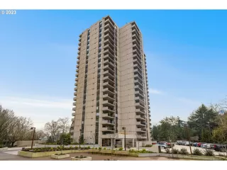 Photo #1: 23667499 Listing