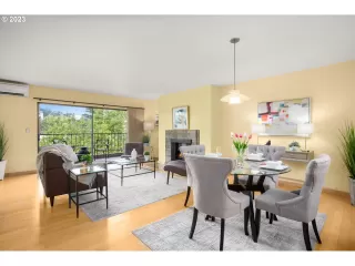 Photo #5: 23667499 Listing