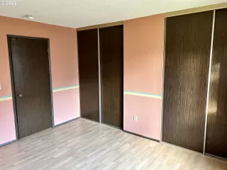 Photo #1: 23668425 Listing