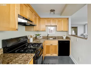 Photo #4: 23669222 Listing 