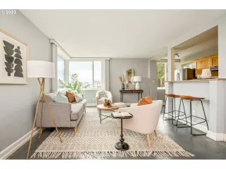 Photo #6: 23669222 Listing 