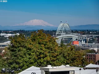 Photo #4: 23672253 Listing 