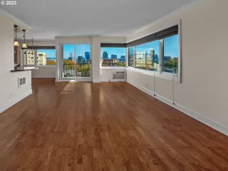 Photo #5: 23672253 Listing 