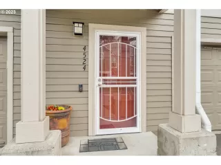 Photo #3: 23673877 Listing 