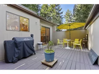 Photo #2: 23674788 Listing