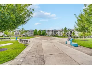 Photo #2: 23675507 Listing 