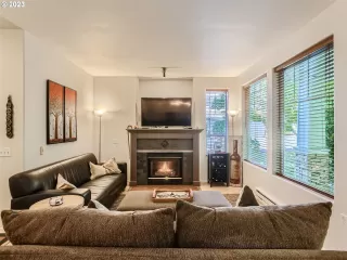 Photo #2: 23677051 Listing 