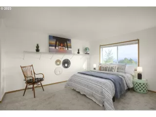 Photo #2: 23677289 Listing 