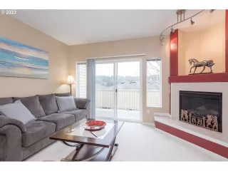 Photo #2: 23677698 Listing 