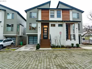 More Details about MLS # 23677711 : 5934 NE 42ND AVE