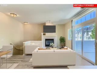 Photo #3: 23678068 Listing