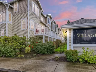 Photo #2: 23678401 Listing