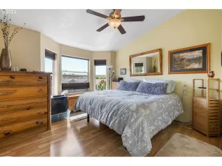 Photo #1: 23678570 Listing