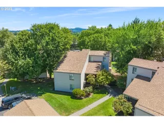 Photo #2: 23678830 Listing 