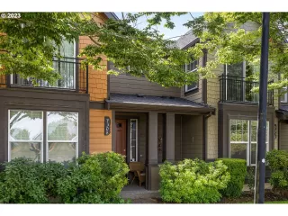 Photo #2: 23679702 Listing 