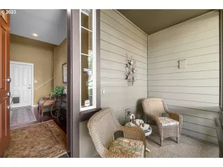 Photo #6: 23679702 Listing 