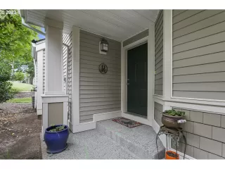 Photo #3: 23680362 Listing 