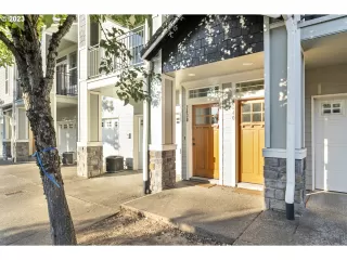 Photo #2: 23680521 Listing